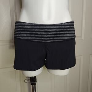 Lululemon "wet dry warm" striped running shorts sz 8